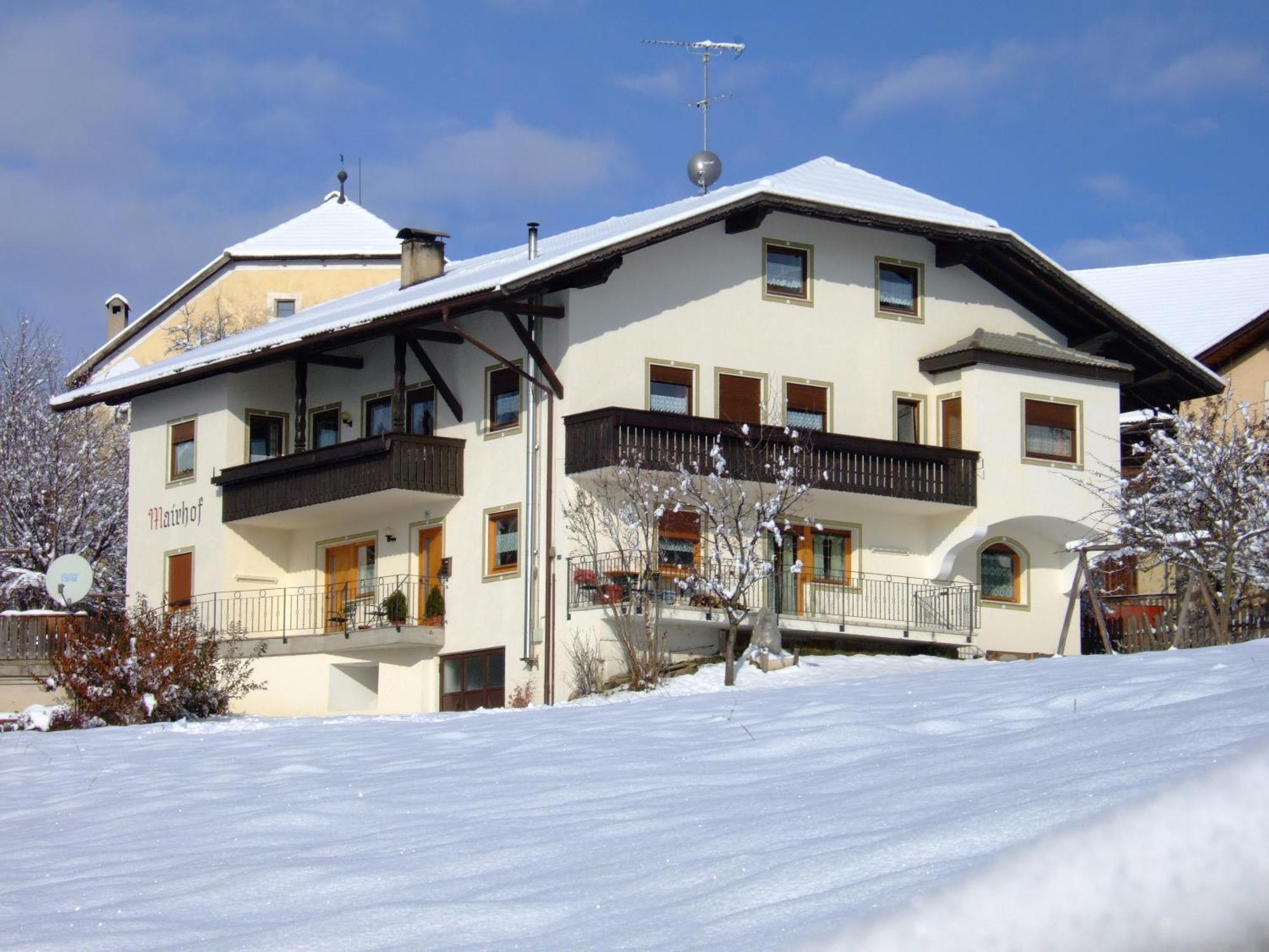 Mairhof Villa Лайон Екстериор снимка