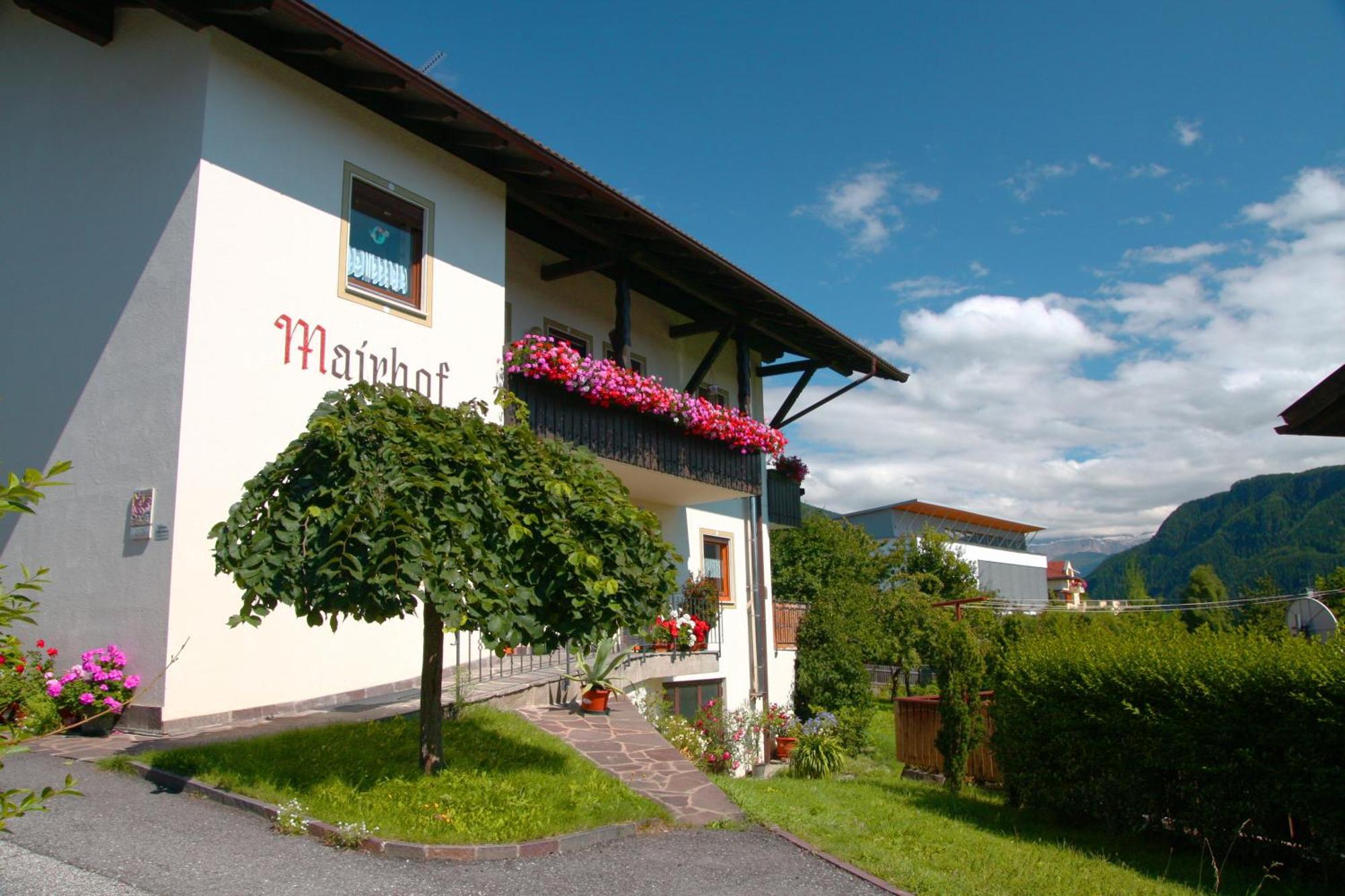 Mairhof Villa Лайон Екстериор снимка